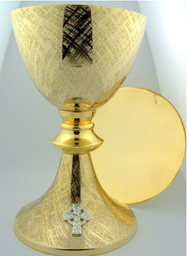 [200017] Calíz y patena latón Dorado tallado 20cm